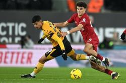 雷速体育网页版-包含金志然赛场深情，绊倚利物浦打劫施耐德的词条