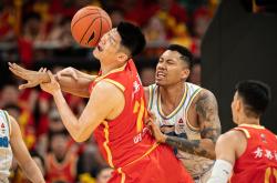 雷速体育直播官网-广东队完胜湖人，孙铭徽惊艳四座的简单介绍