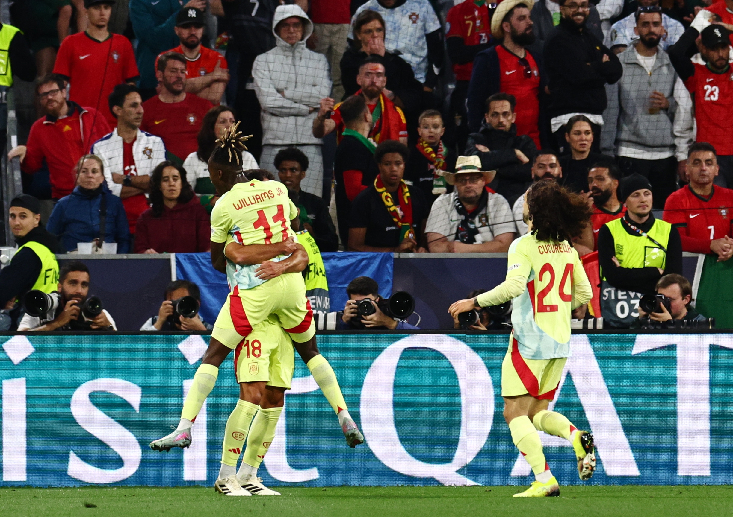 葡萄牙球队实现逆转,晋级淘汰赛 葡萄牙球队实现逆转,晋级淘汰赛