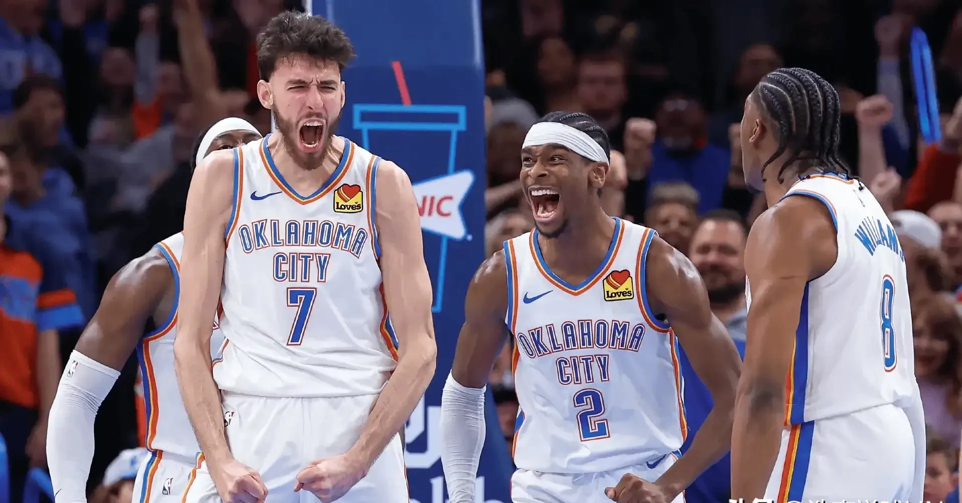 NBA总决赛进行到关键战,谁能笑到最后? NBA总决赛进行到关键战,谁能笑到最后?