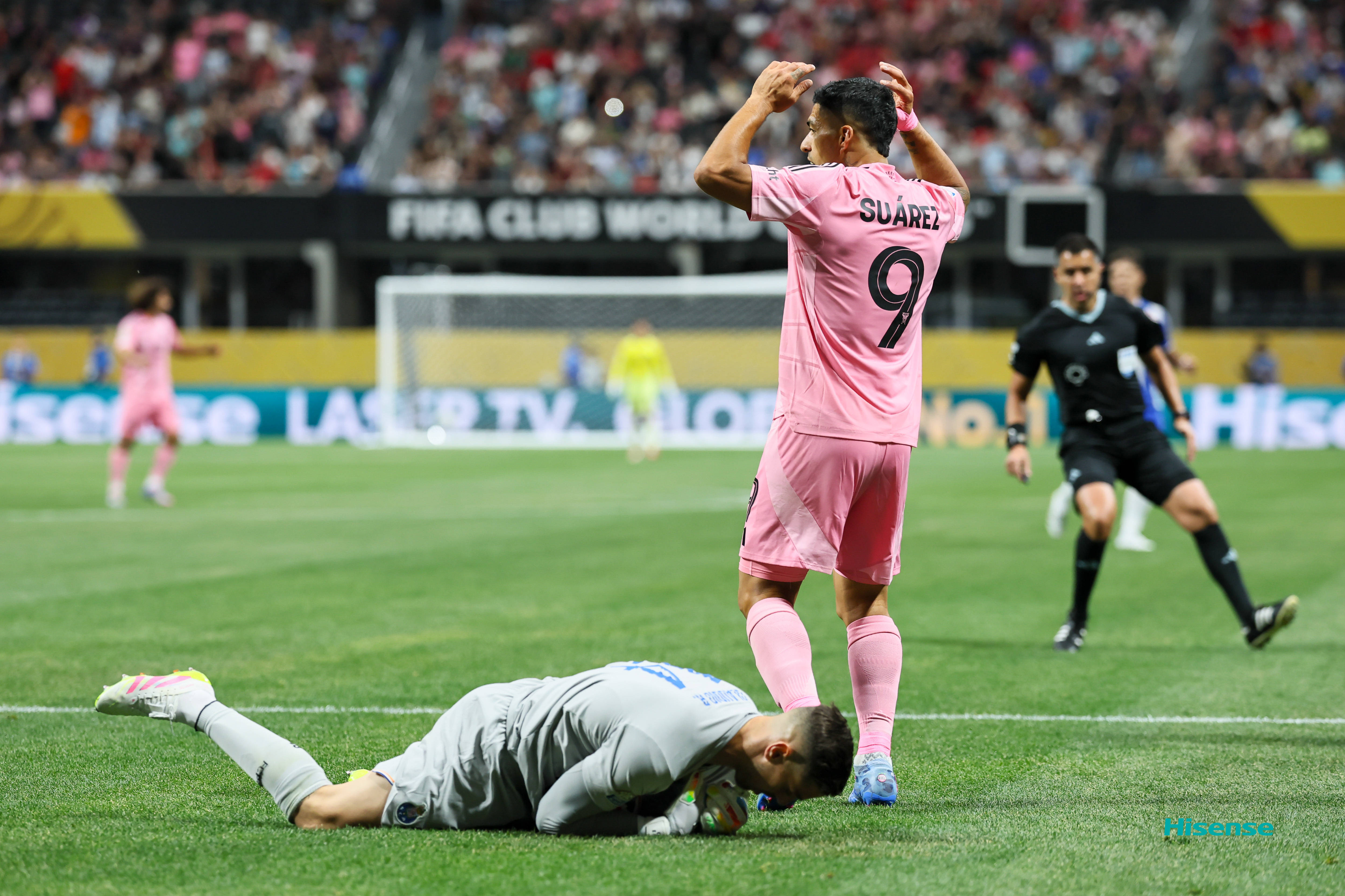 梅西攻陷对手要塞,巴黎圣日耳曼遭逆袭 梅西攻陷对手要塞,巴黎圣日耳曼遭逆袭