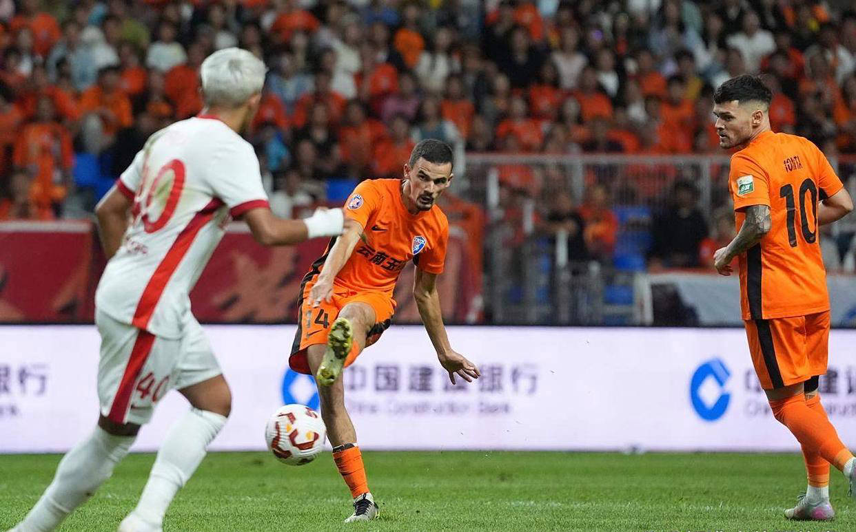 长春亚泰主场负于广州富力,遗憾错失胜利的简单介绍 长春亚泰主场负于广州富力,遗憾错失胜利的简单介绍