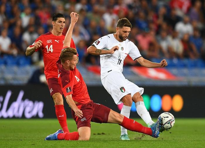 意大利国家队击败北爱尔兰,积分榜上升的简单介绍 意大利国家队击败北爱尔兰,积分榜上升的简单介绍