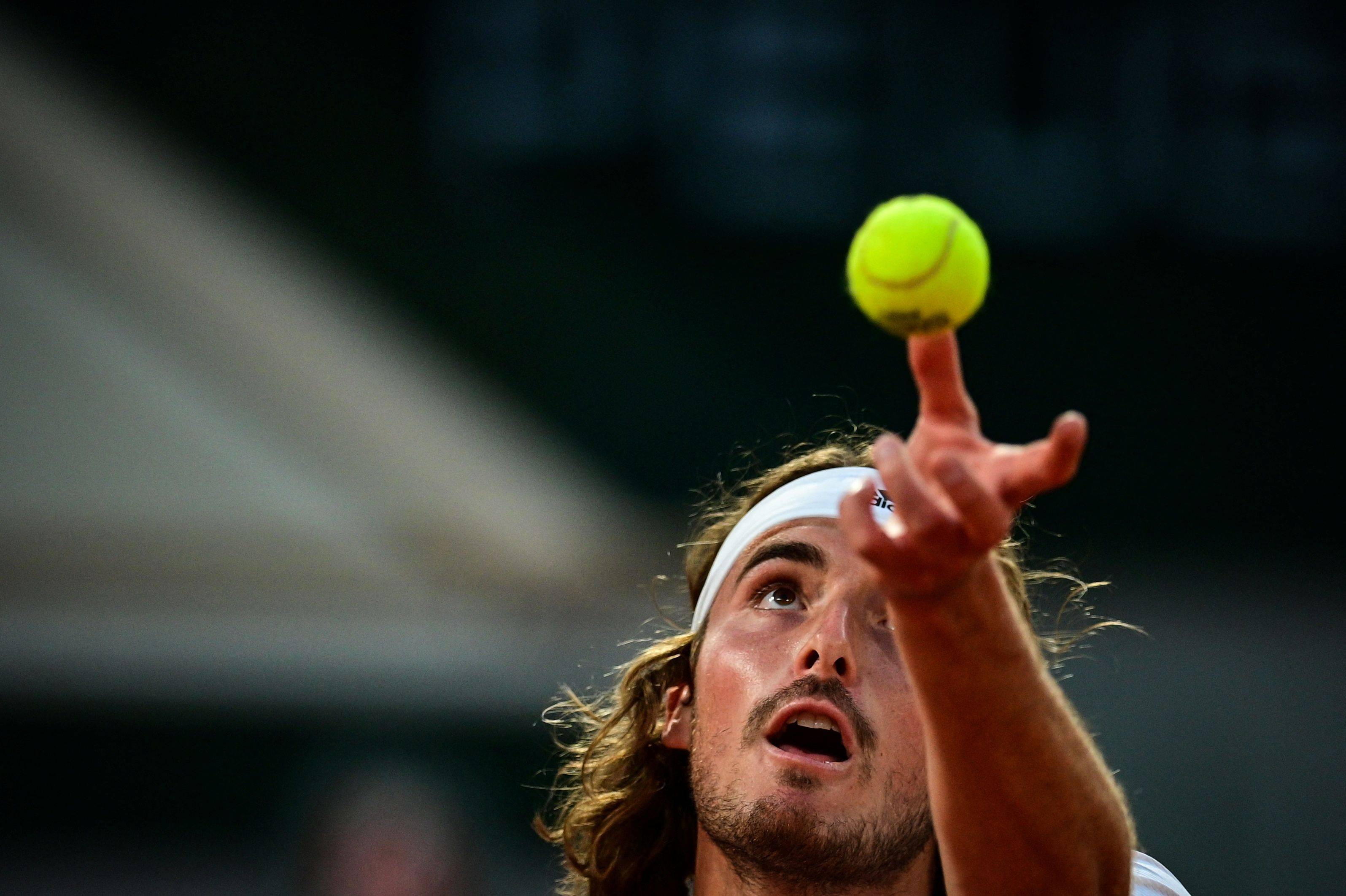 关于世界网球队翻盘澳大利亚网球队,西西帕斯完成帽子戏法的信息 关于世界网球队翻盘澳大利亚网球队,西西帕斯完成帽子戏法的信息